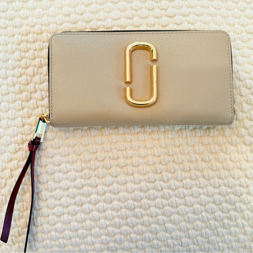 Marc Jacobs Standard Continental wallet